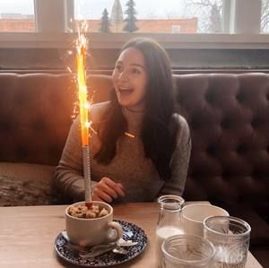 Meet your Posher, Holly